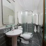 Hotel Dea 2002 Korce