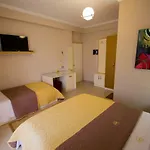Dea 2002 Hotel Korce