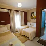 Hotel Dea 2002 3*