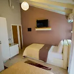 Hotel Dea 2002 3*