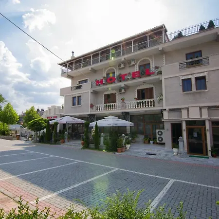 Dea 2002 Hotell Korça
