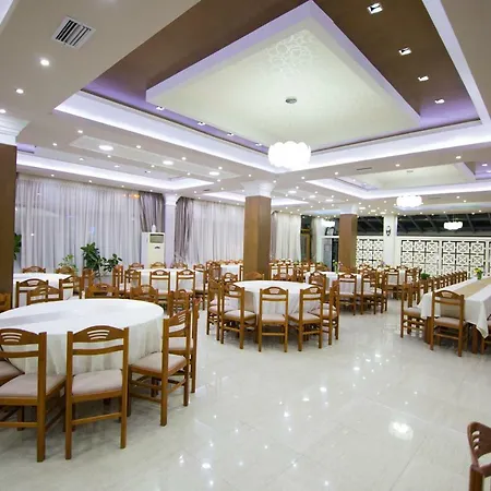 Hotel Dea 2002 Korce