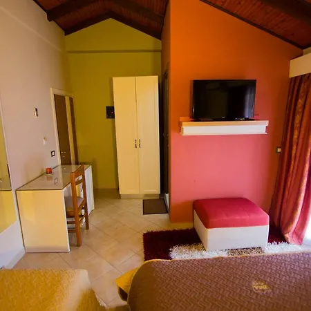 Dea 2002 Hotel Korce