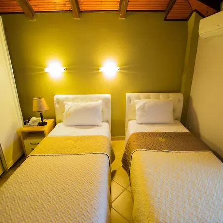 Dea 2002 3* קורצ'ה