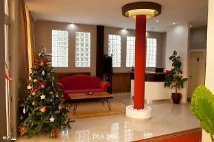 Dea 2002 Hotell Korça