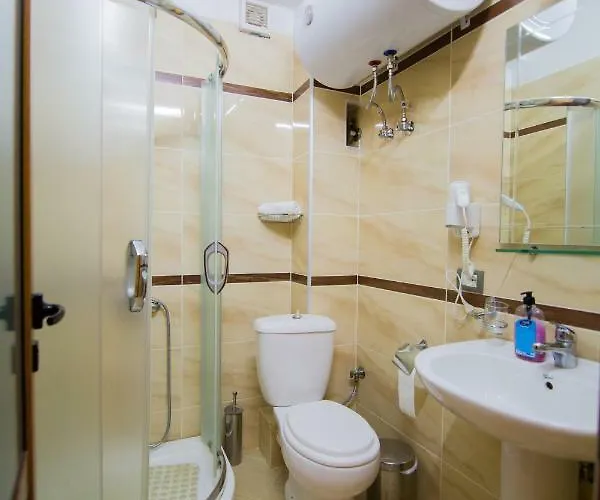 Hotell Dea 2002 Korça