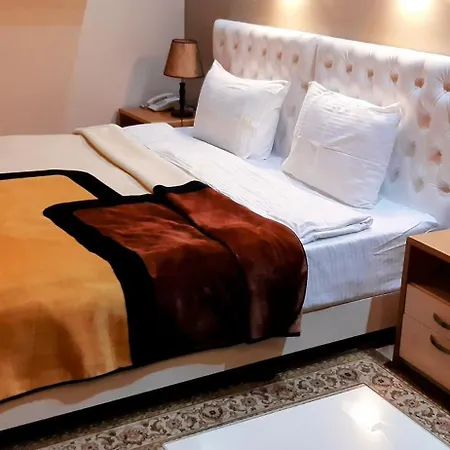 Dea 2002 Hotel