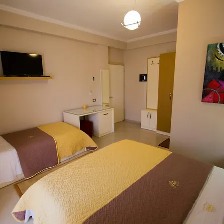 Dea 2002 Hotel Korce