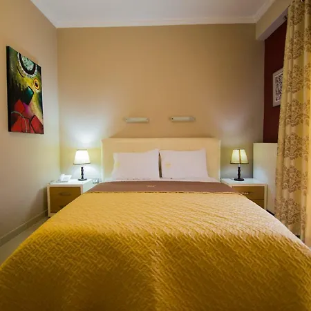 Hotel Dea 2002 Korce