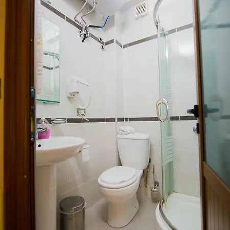 Dea 2002 Ξενοδοχείο