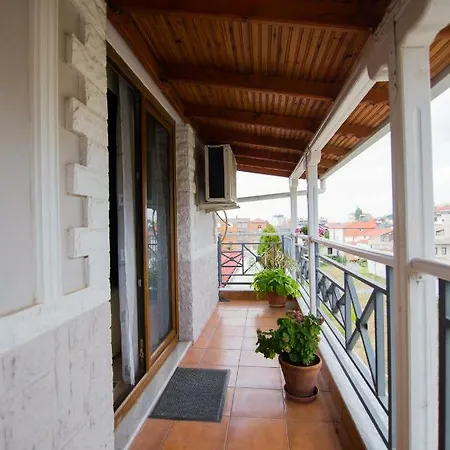 Dea 2002 Ξενοδοχείο